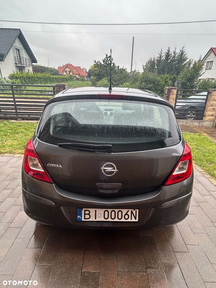 Opel Corsa 1.2 16V Enjoy - 6