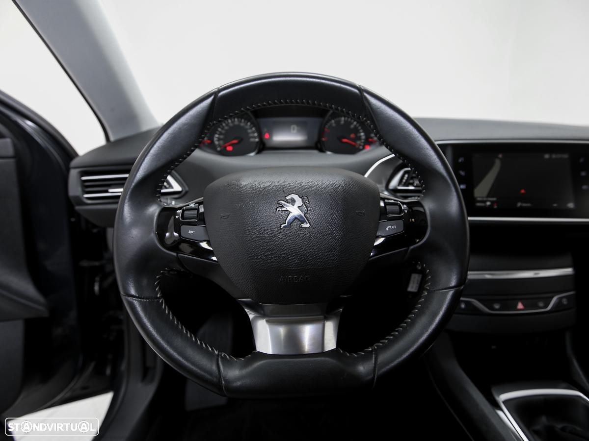 Peugeot 308 SW 1.5 BlueHDi Style - 15