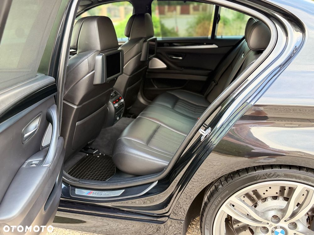 BMW M5 Standard - 25