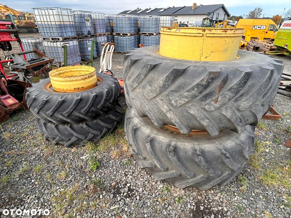 Koła bliźniacze 650/85 R38 18,4 R34  Bliźniaki John Deere 8320 KOMPLET - 1