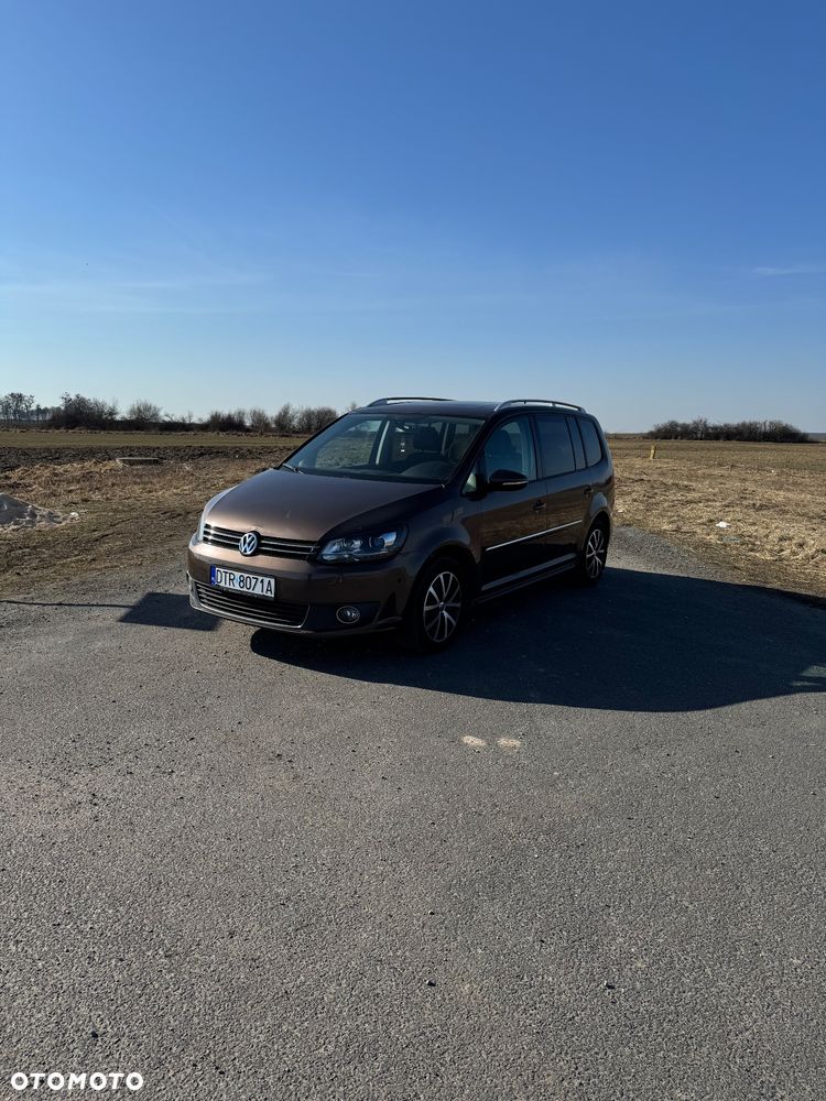 Volkswagen Touran 1.6 TDI DPF BlueMot Comfortline - 1