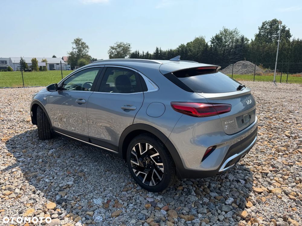 Kia XCeed 1.6 T-GDI M DCT - 2