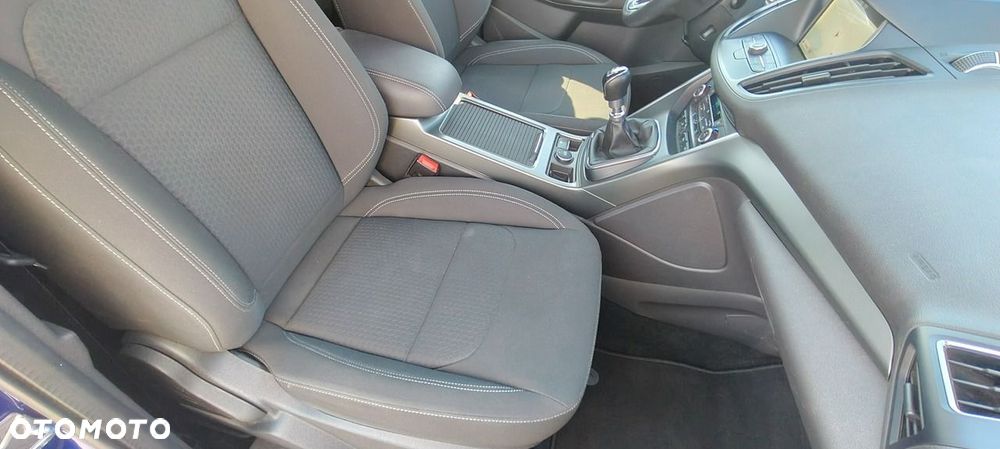 Ford Kuga 1.5 EcoBoost 2x4 Cool & Connect - 13