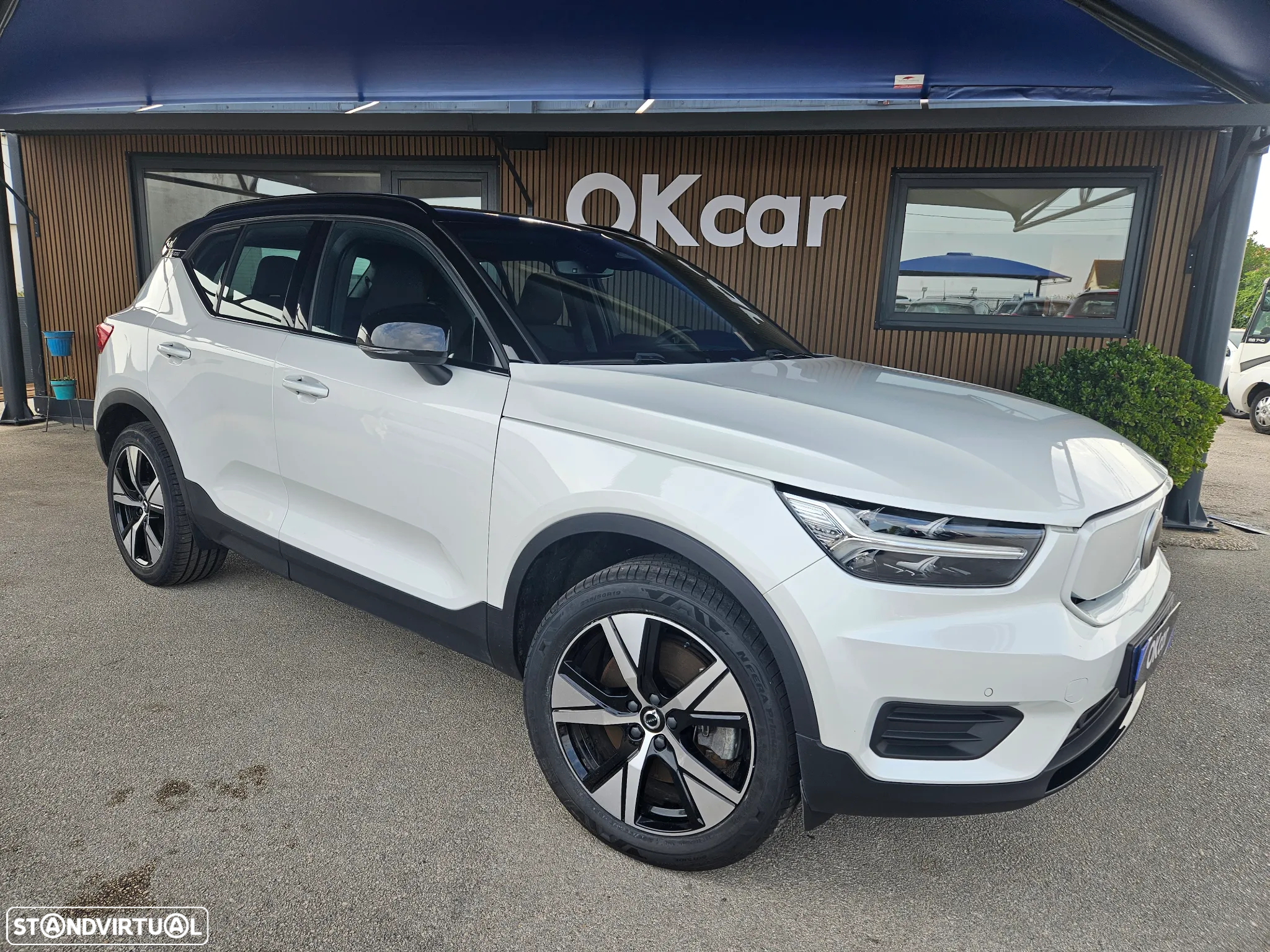 Volvo XC 40 Recharge Plus - 6