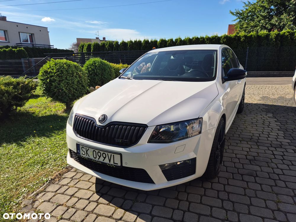 Skoda Octavia 2.0 TSI RS DSG - 2