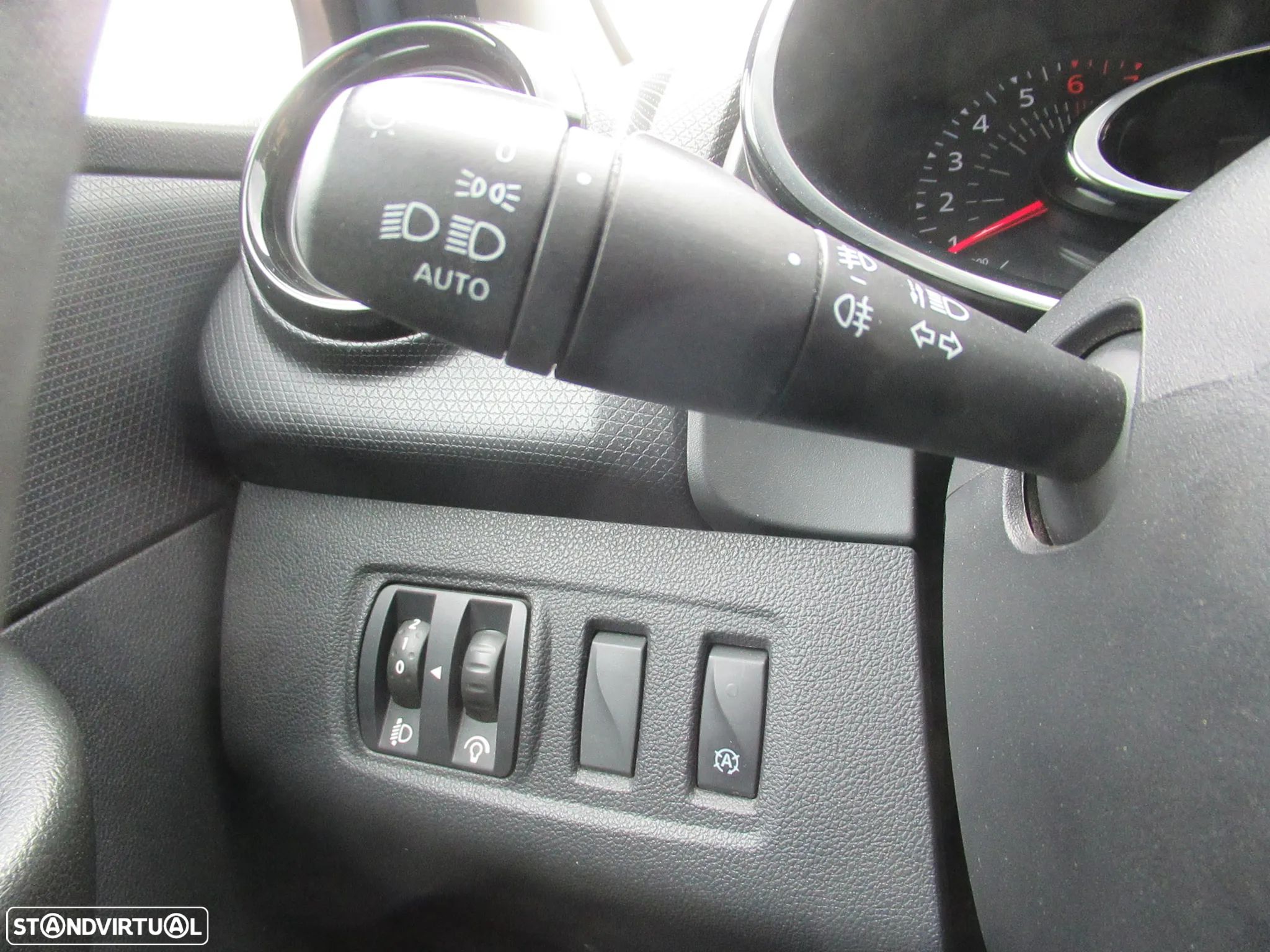 Renault Clio Sport Tourer Energy TCe 90 Business - 16