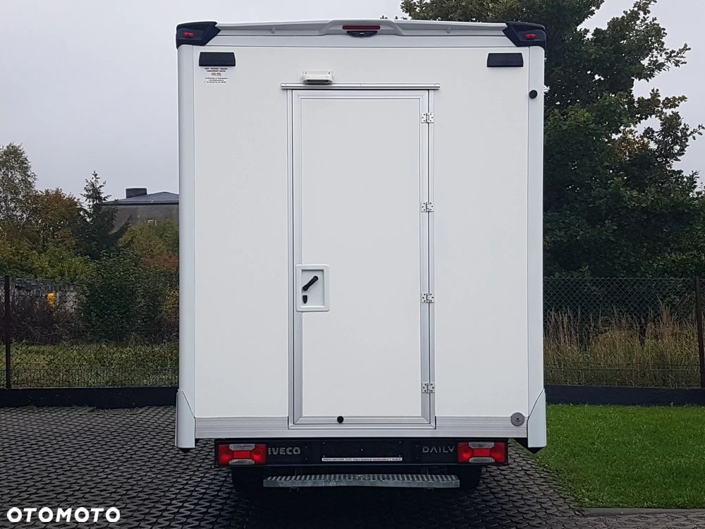 Iveco DAILY KONTENER NISKOPODŁOGOWY 4,43x2,23x2,43 SKLEP FOODTRUCK BAR KLIMA KONIOWÓZ KAMPER - 16
