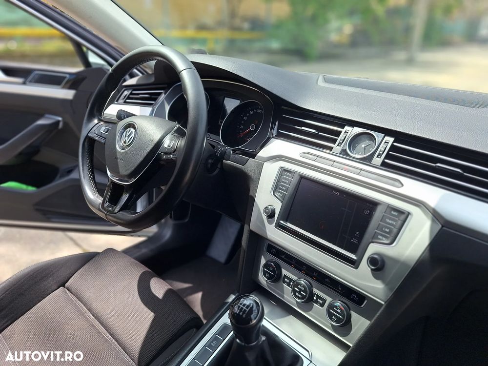 Volkswagen Passat 2.0 TDI (BlueMotion Technology) Highline - 7
