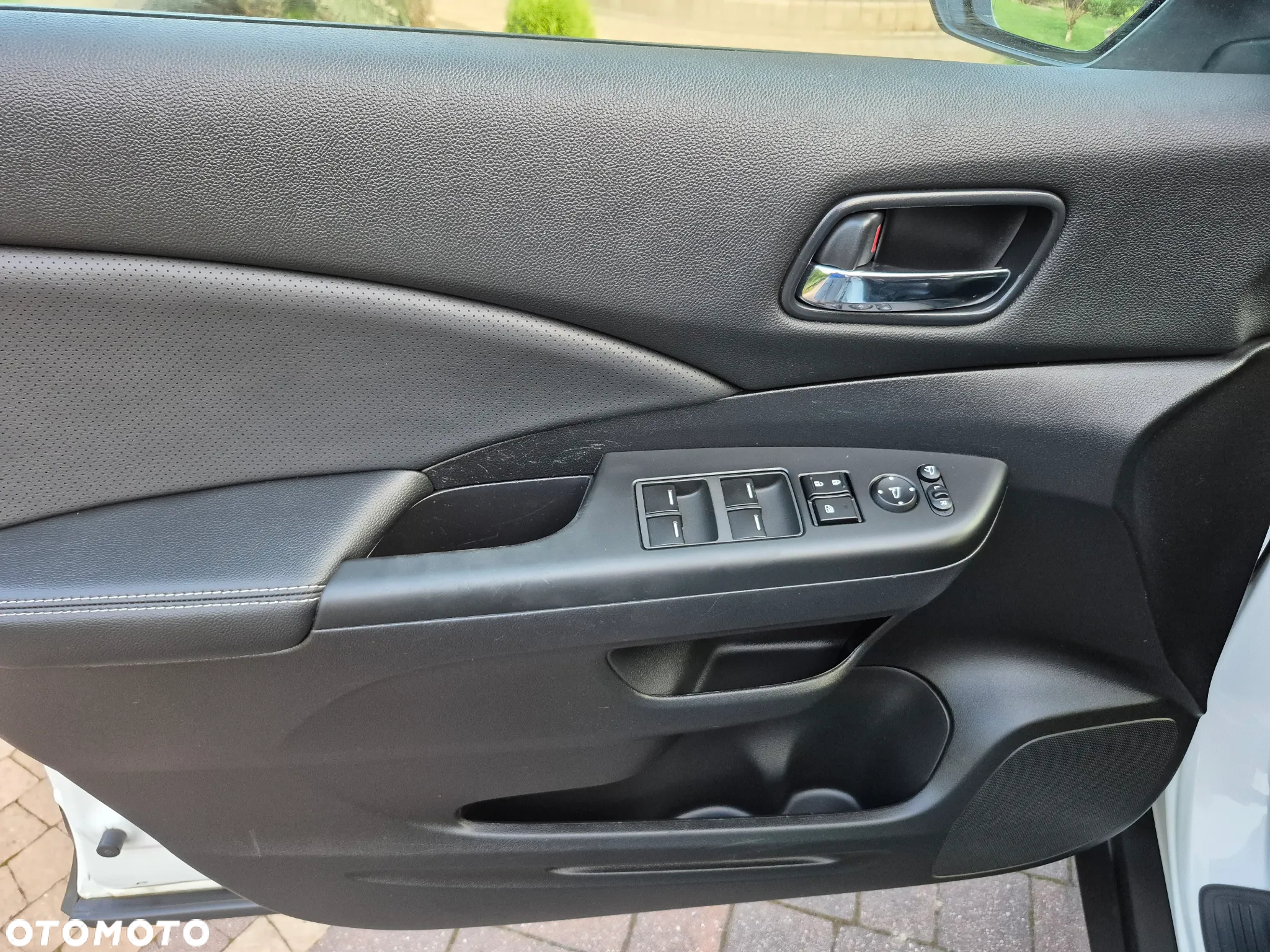 Honda CR-V 1.6i DTEC 2WD Elegance - 36