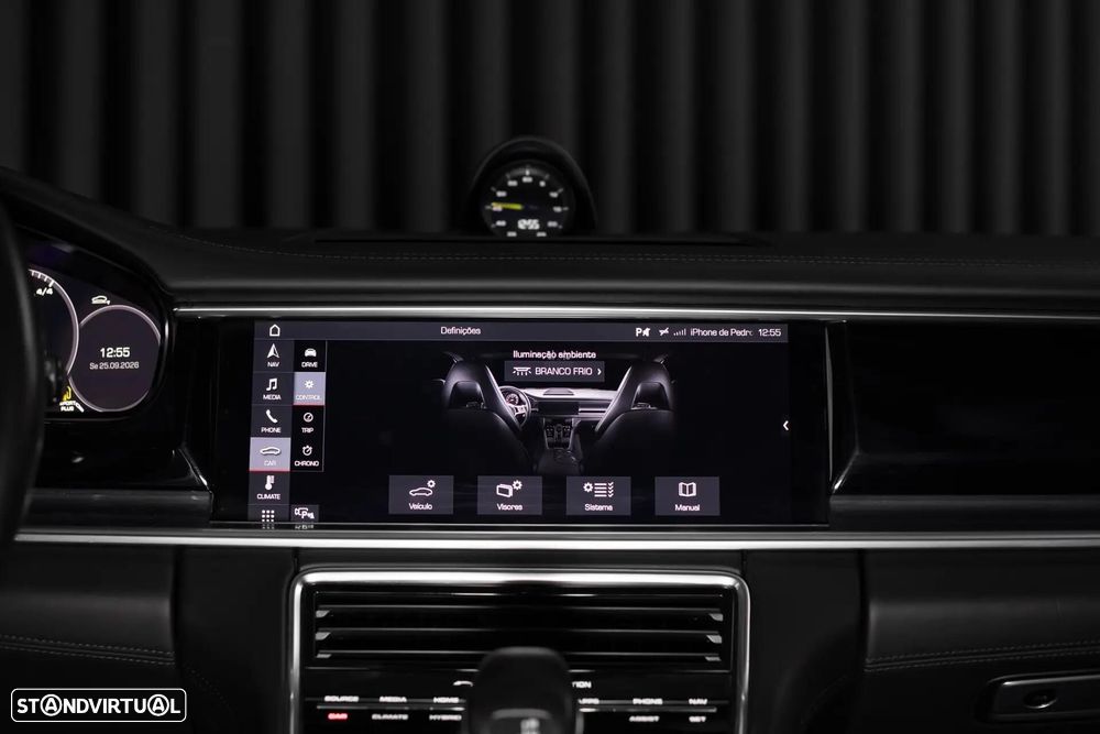 Porsche Panamera Sport Turismo 4 E-Hybrid - 33