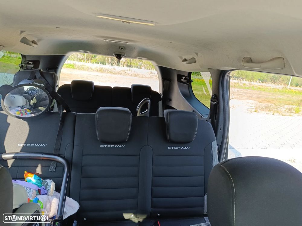 Dacia Lodgy Blue dCi 115 Stepway Plus - 11