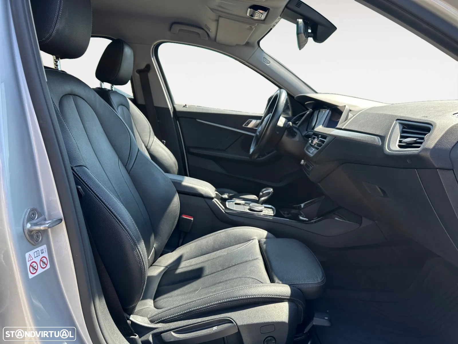 BMW 118 i Line Sport Auto - 14