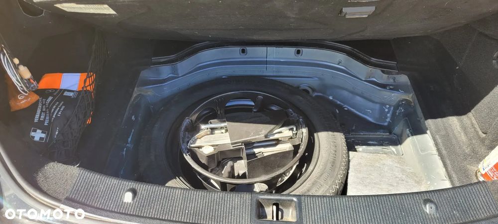 Mercedes-Benz Klasa E 350 CDI BlueEff - 7