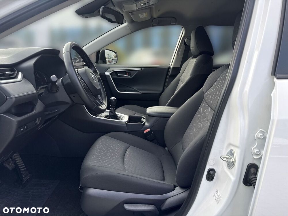 Toyota RAV4 2.0 Comfort 4x4 - 12