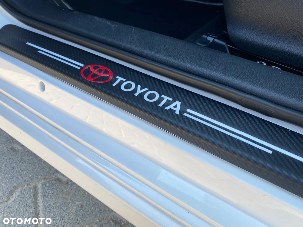 Toyota Corolla - 15