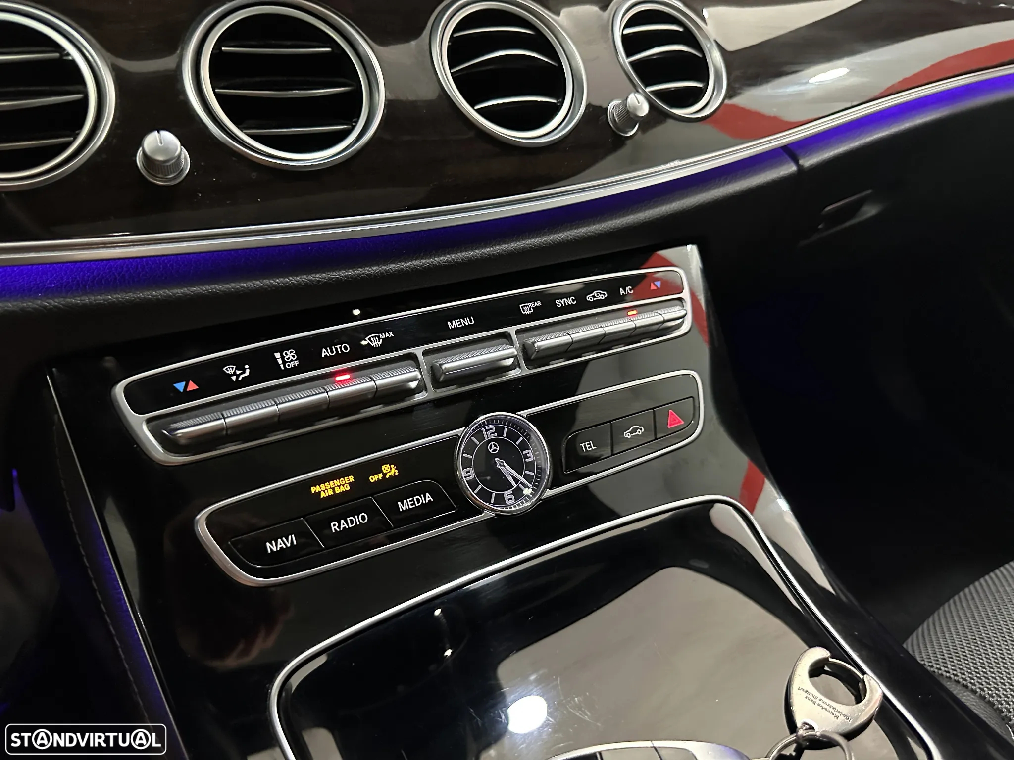 Mercedes-Benz E 220 d AMG Line - 27