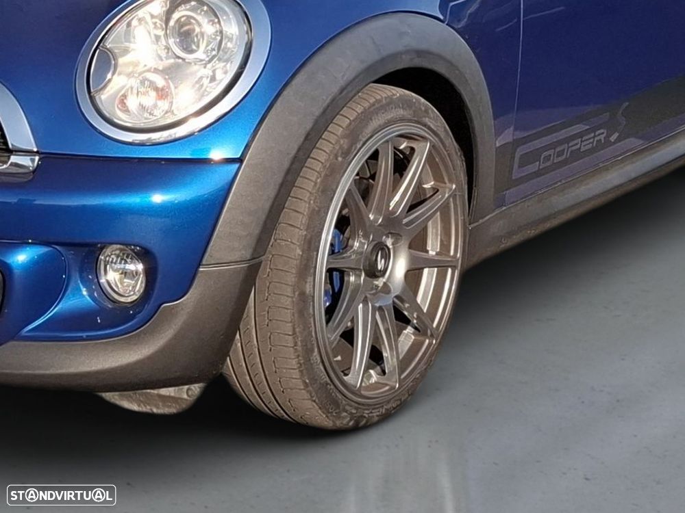 MINI Cabrio Cooper SD - 4