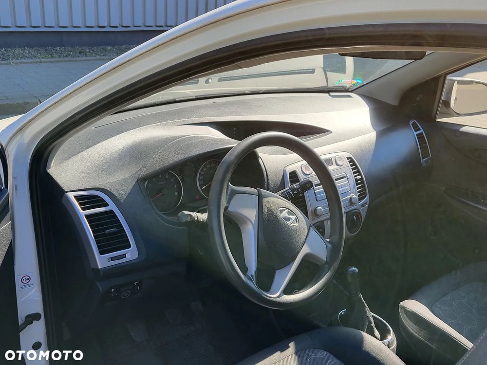 Hyundai i20 1.2 Classic - 8