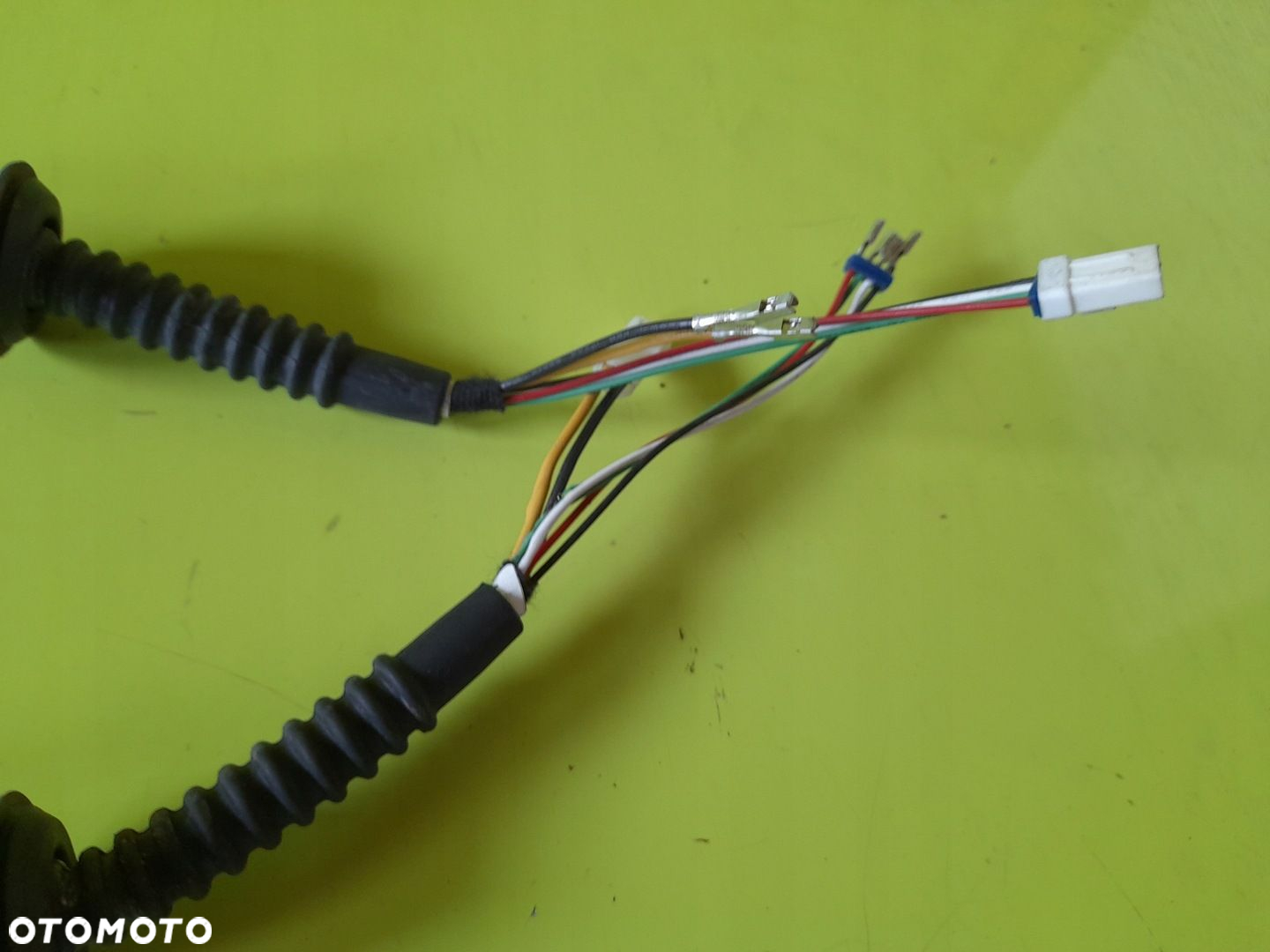 SIŁOWNIK ELEKTRYCZNY KLAPY ET070D MITSUBISHI ECLIPSE CROSS 21R - 3