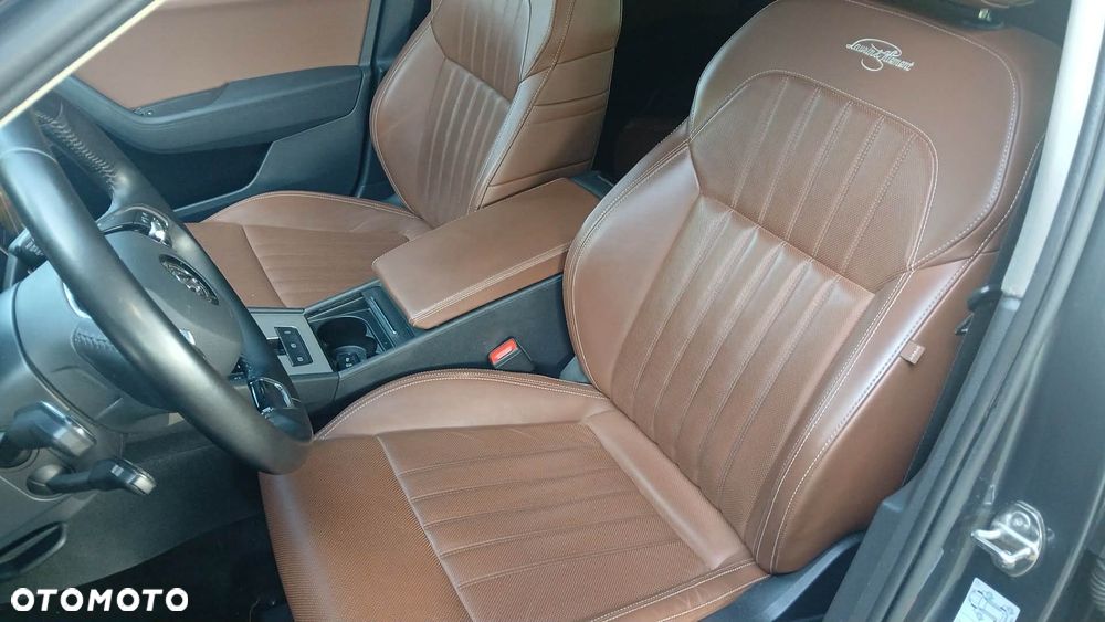 Skoda Superb 2.0 TSI 4x4 L&K DSG - 9