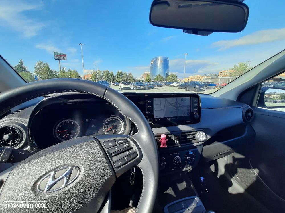 Hyundai i10 1.0 Comfort AMT - 11