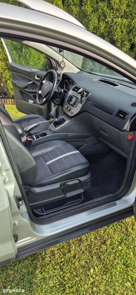 Ford Kuga 2.0 TDCi 4x4 Trend - 11