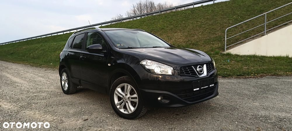 Nissan Qashqai 2.0 dCi 4 x 4 DPF tekna - 16