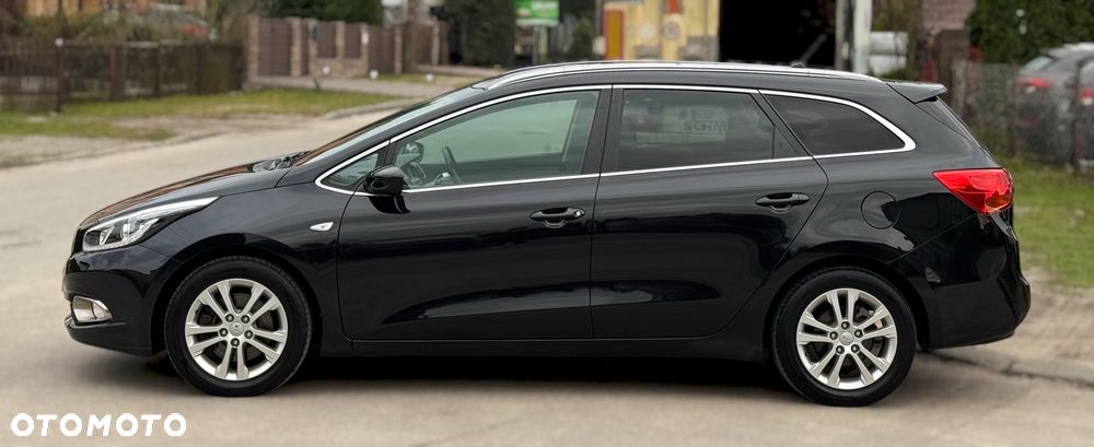 Kia Ceed 1.6 GDI ISG Spirit - 8