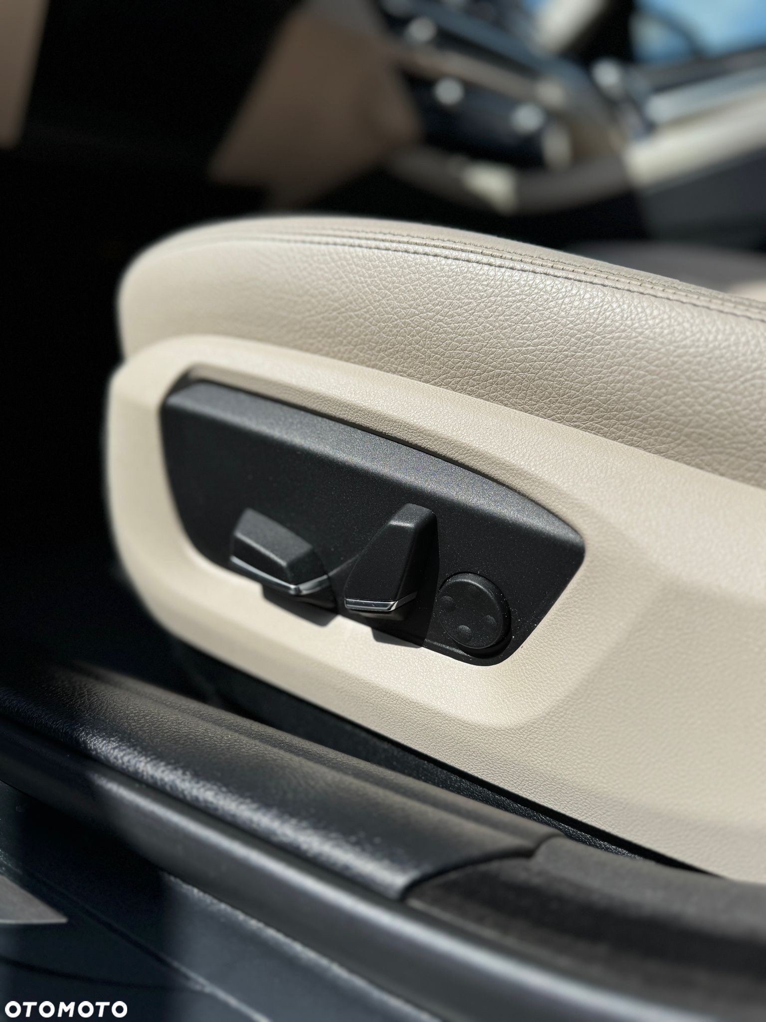 BMW Seria 5 518d Luxury Line - 14
