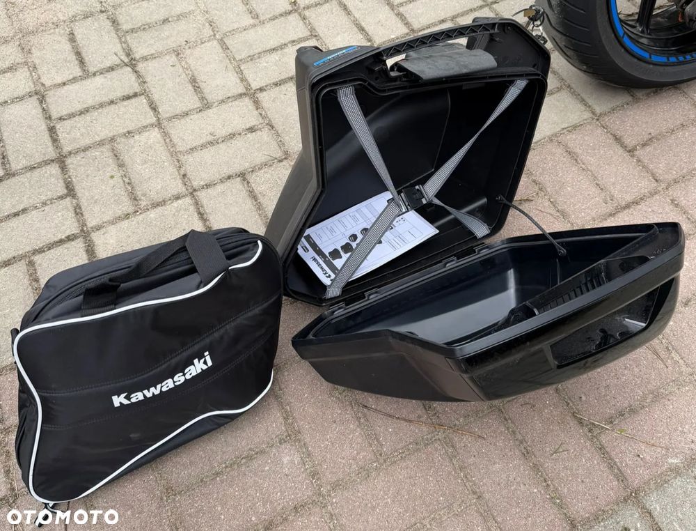 Kawasaki Ninja 1000 SX - 14