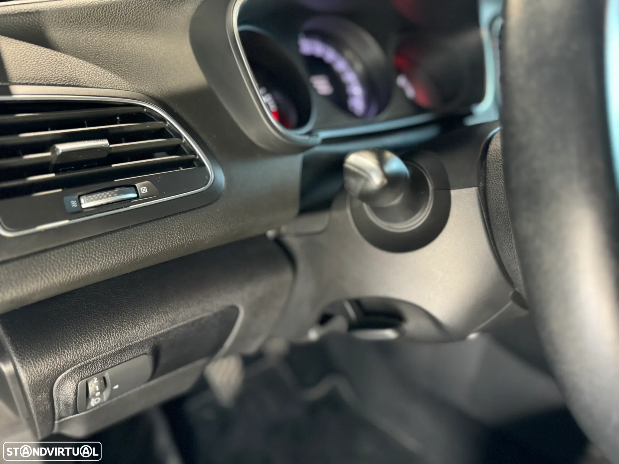 Renault Mégane 1.5 Blue dCi Limited - 30