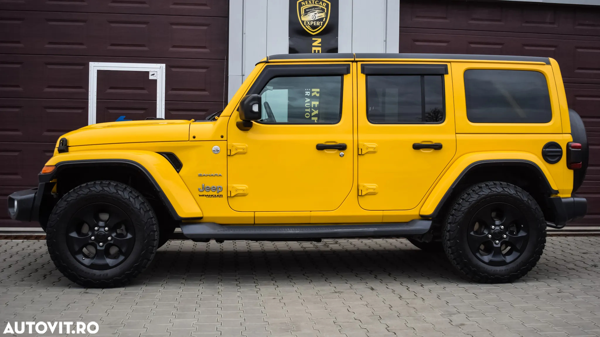 Jeep Wrangler Unlimited 2.0 Turbo AT8 Sahara - 11