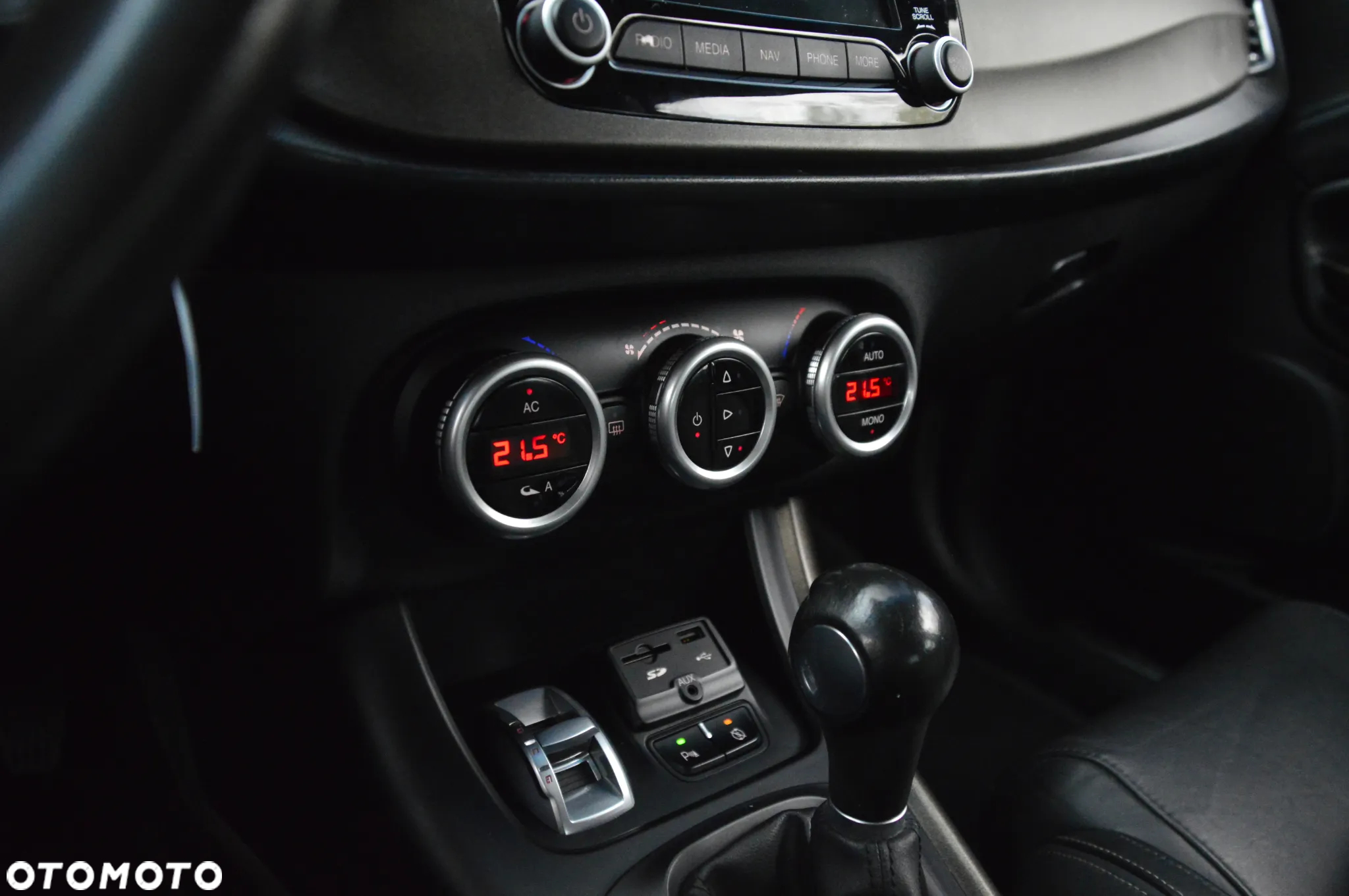 Alfa Romeo Giulietta 2.0 JTDM 16V TCT Sprint - 28