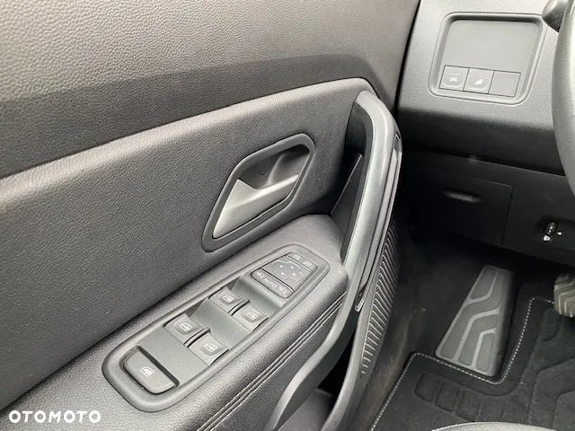 Dacia Duster 1.0 TCe Essential - 16