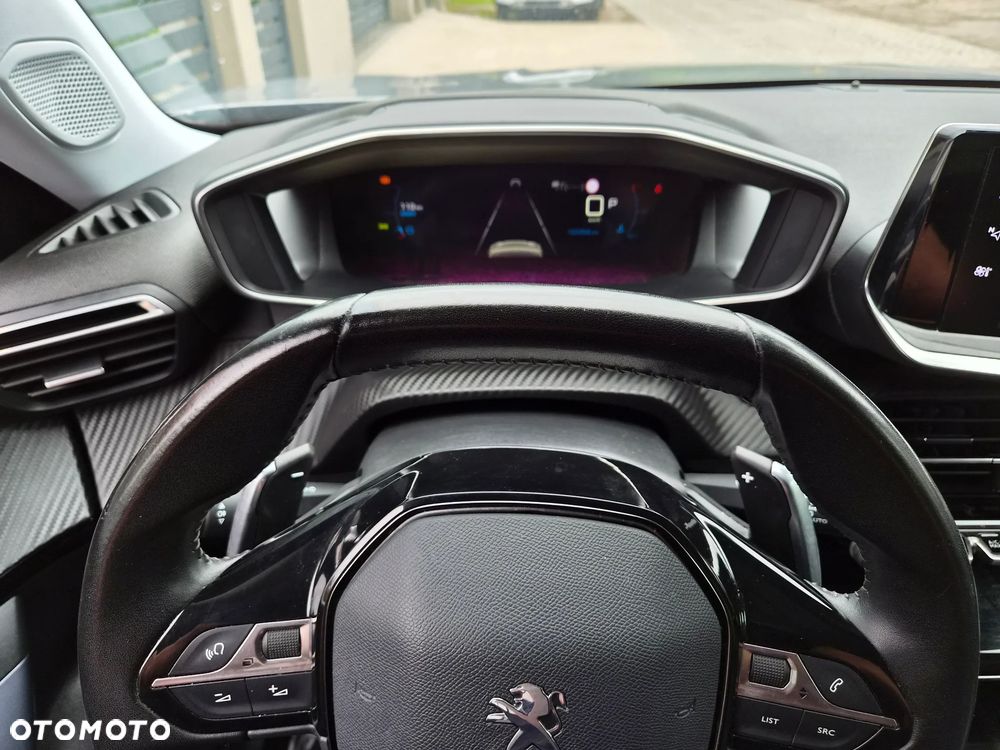 Peugeot 2008 1.5 BlueHDi Allure Pack S&S EAT8 - 8