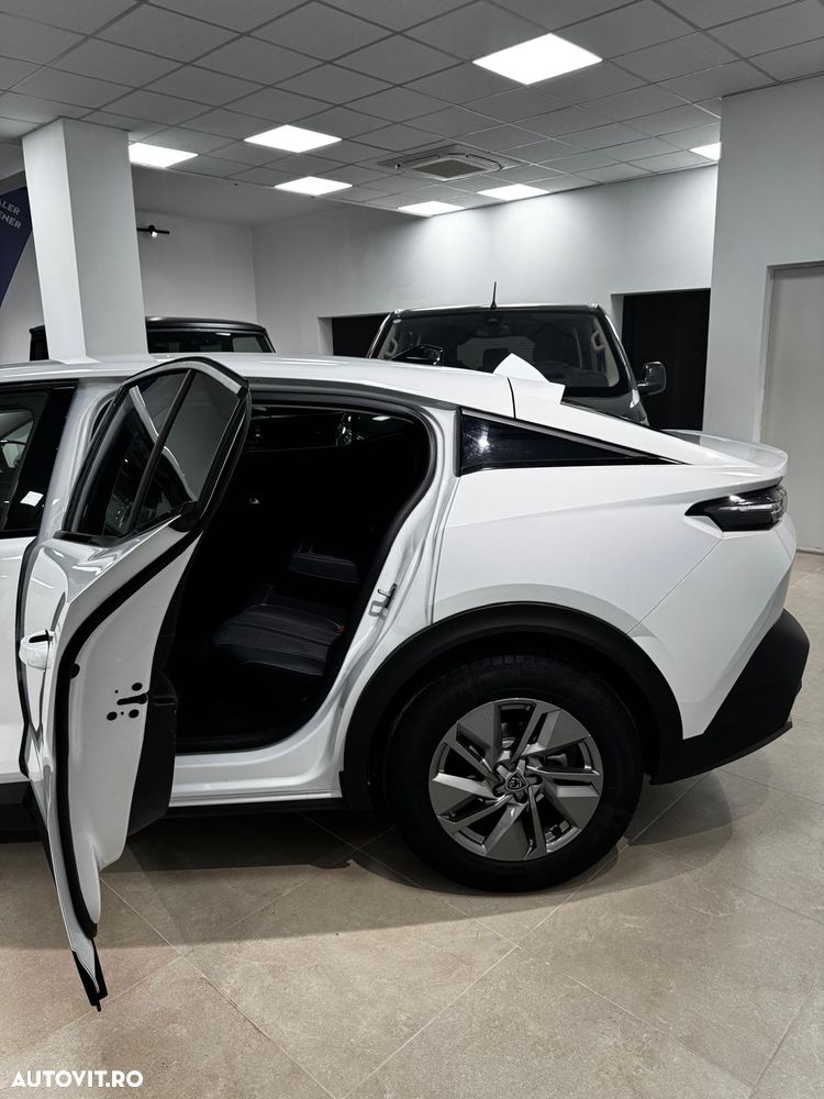 Peugeot 408 1.2L 136 e-DSC6 MHEV Allure - 14