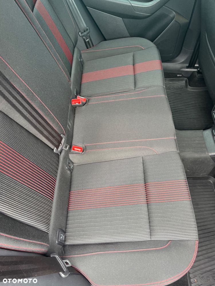 Skoda Karoq 1.5 TSI ACT 4x2 Style DSG - 9