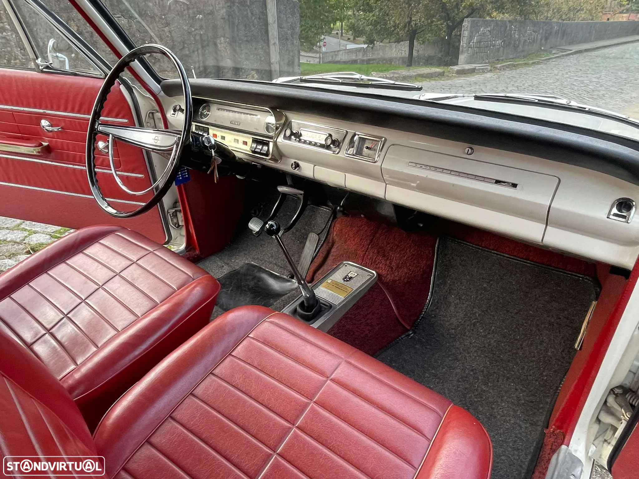 Opel Olympia Rekord 1700 Coupe - 16