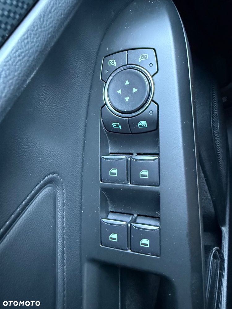 Ford Focus 1.5 EcoBoost STart-Stopp-System ST-LINE - 28