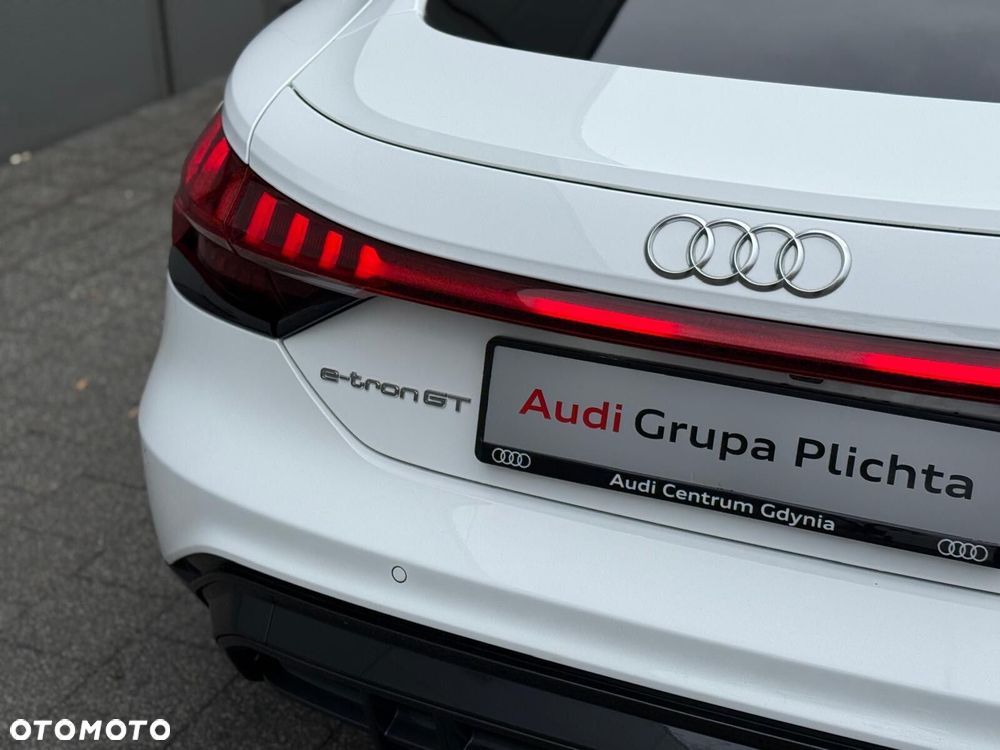 Audi e-tron GT - 11