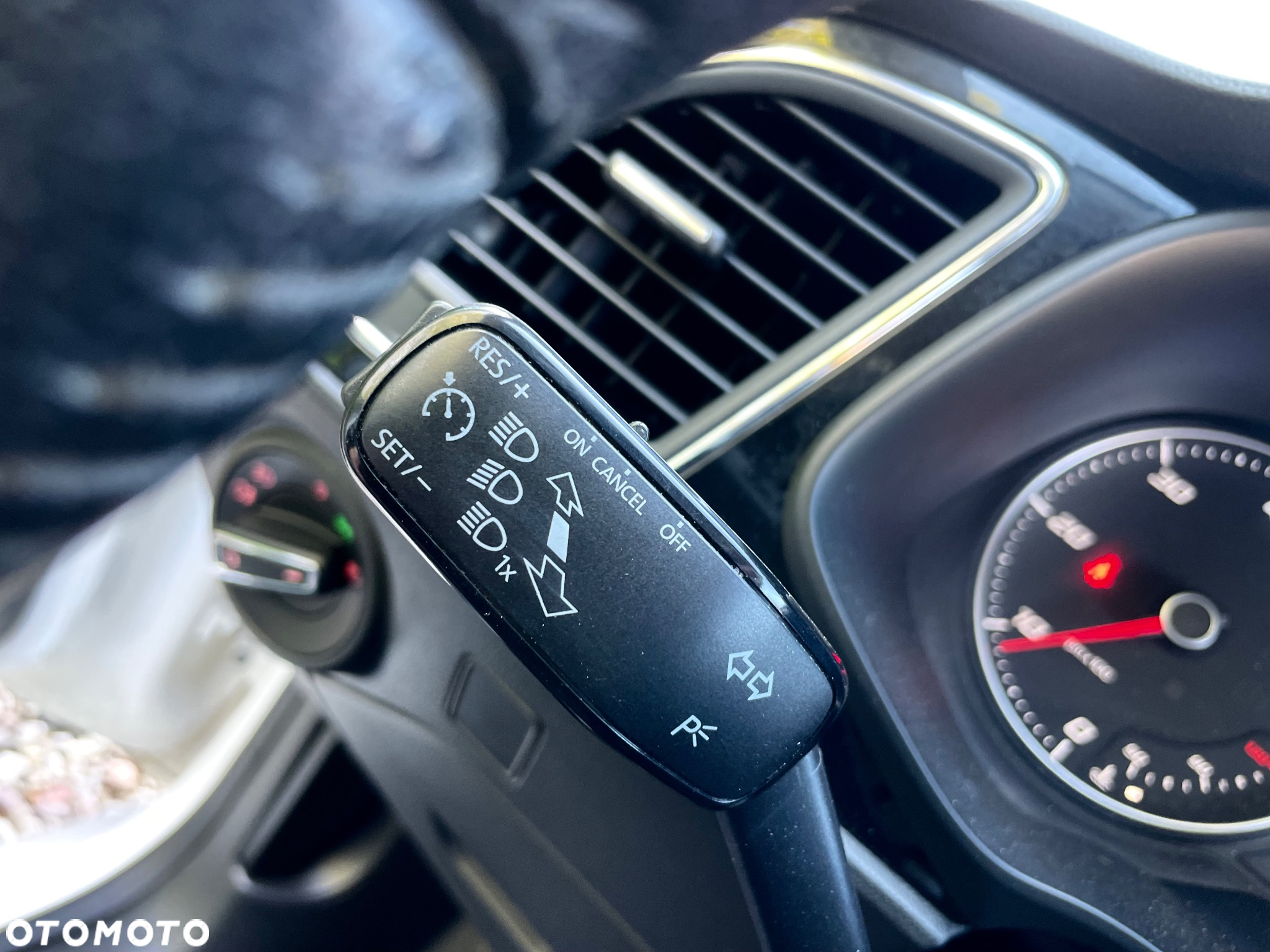 Seat Leon ST 1.6 TDI CONNECT - 20