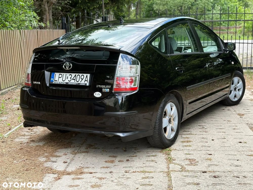 Toyota Prius 1.5 VVT-i Sol - 10