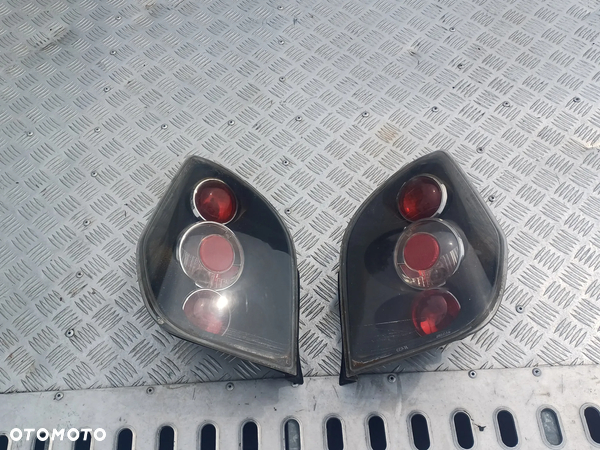 LAAMPY TYŁ CITROEN C2 VTR LEWA PRAWA