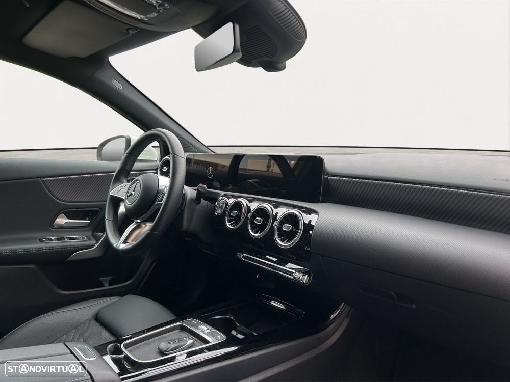 Mercedes-Benz A 180 Limousine d - 13
