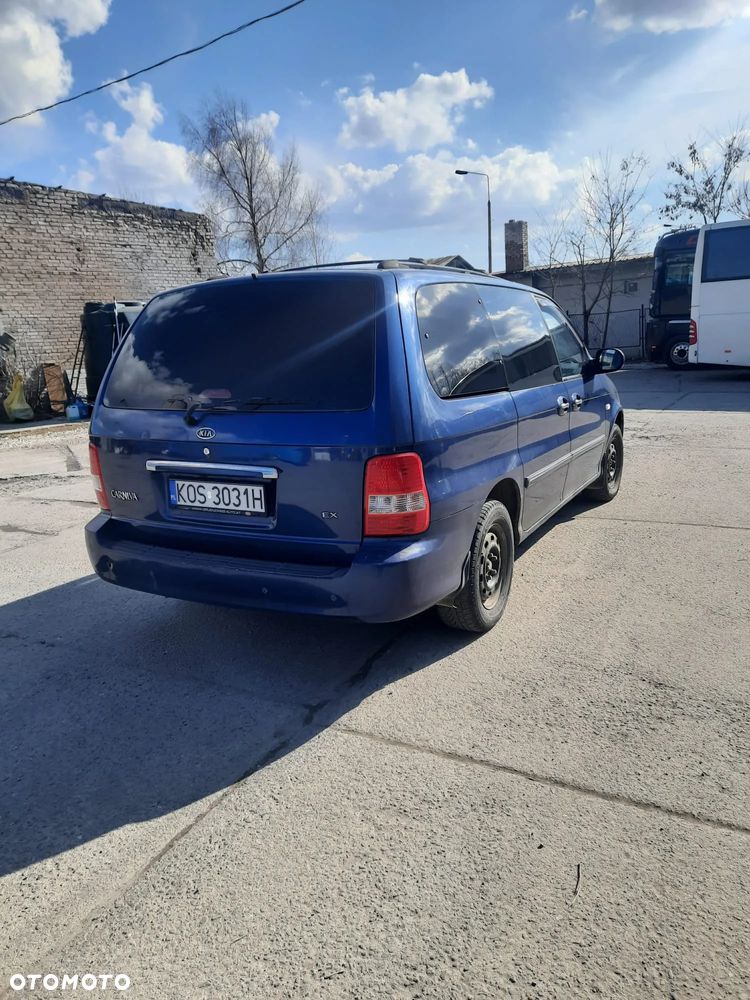 Kia Carnival 1.9 TDI Comfortline - 3