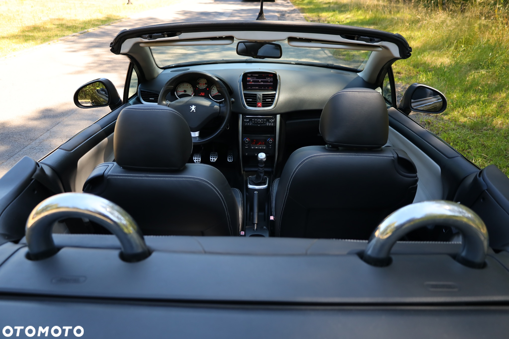 Peugeot 207 CC 155 THP Roland Garros - 6