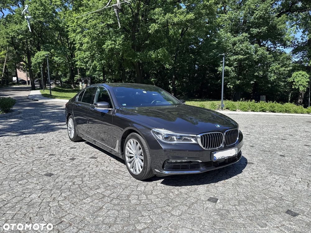 BMW Seria 7 - 15