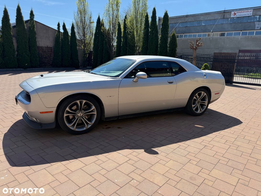 Dodge Challenger 5.7 R/T - 1