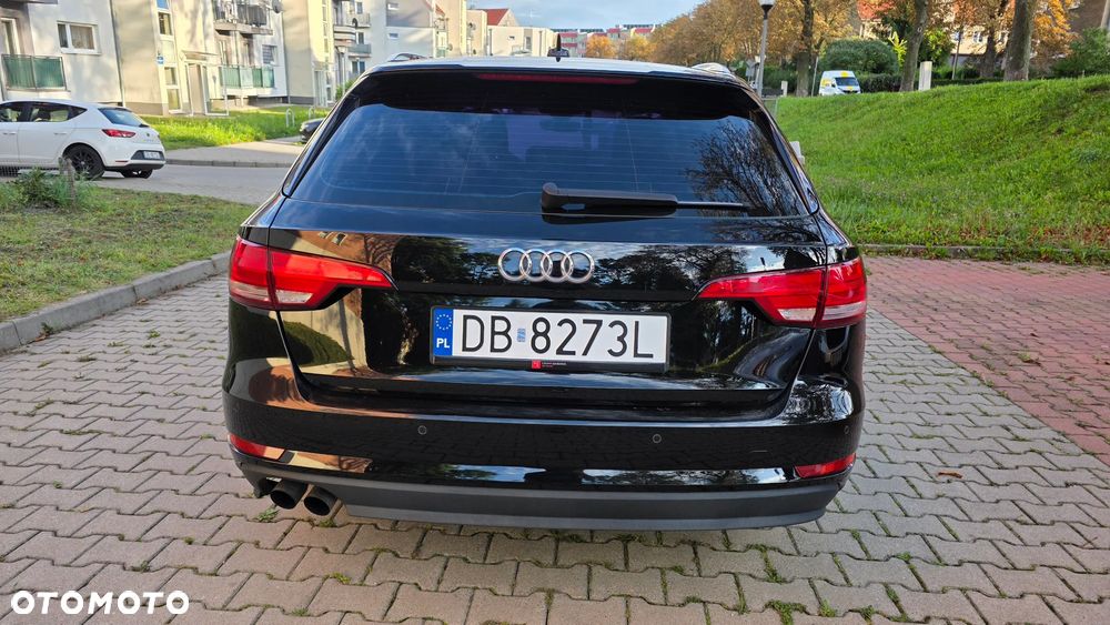 Audi A4 Avant 2.0 TDI S tronic - 8