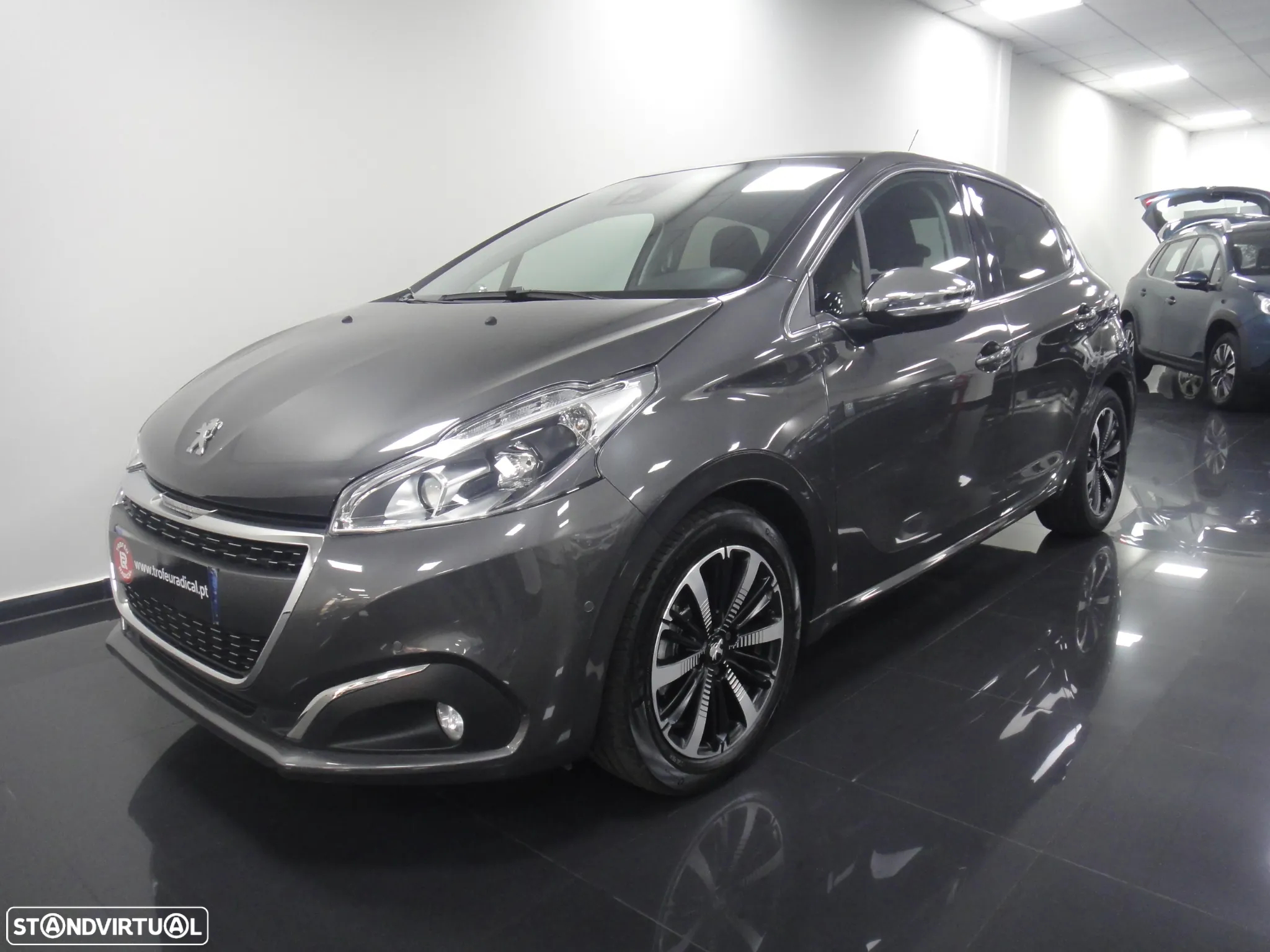Peugeot 208 PureTech 110 Stop & Start Tech Edition - 6